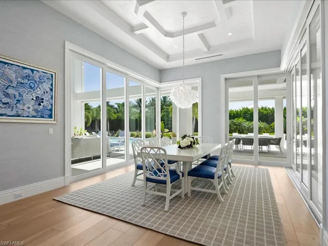 188 West St, Naples, Florida 34108