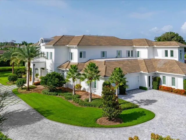188 West St, Naples, Florida 34108