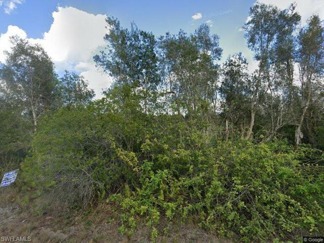 853 BURROWS AVE, LEHIGH ACRES FL 33974