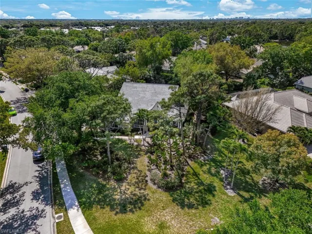 3791  Lakemont  DR, Bonita Springs, FL 34134
