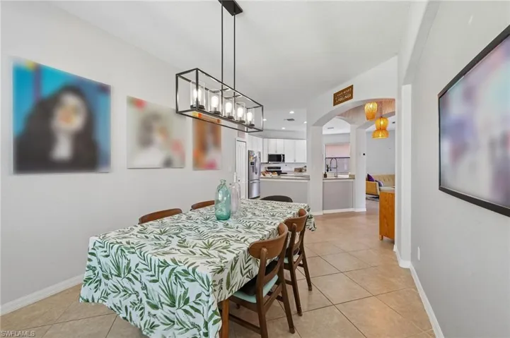 12142 Country Day Cir, Fort Myers, Florida 33913