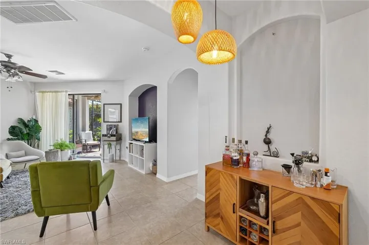 12142 Country Day Cir, Fort Myers, Florida 33913