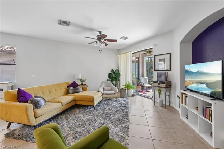 12142  Country Day  CIR, Fort Myers, FL 33913