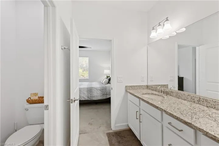 3390 Weston Manor Dr, Alva, Florida 33920