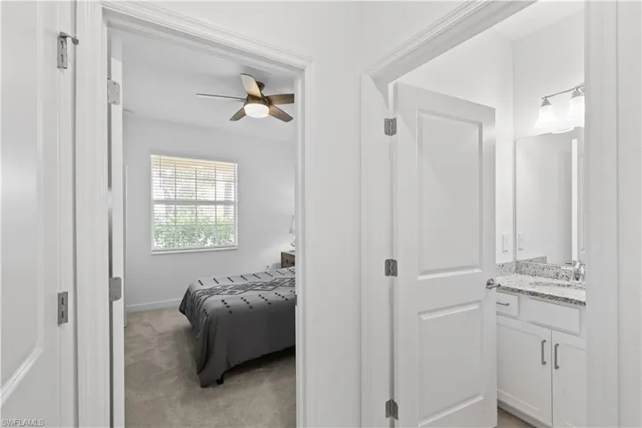 3390 Weston Manor Dr, Alva, Florida 33920