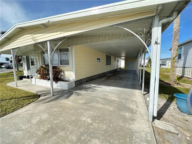 Large Carport Space