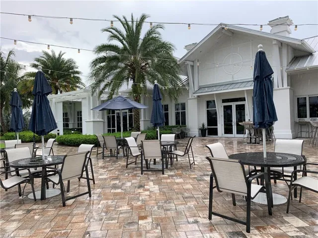 9108 Snowy Owl Way, Naples, Florida 34120