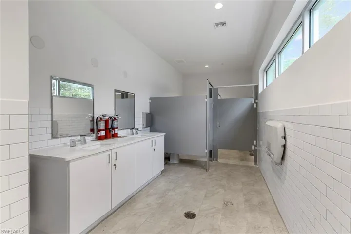 3601 Bonita Beach Rd Sw, Bonita Springs, Florida 34134