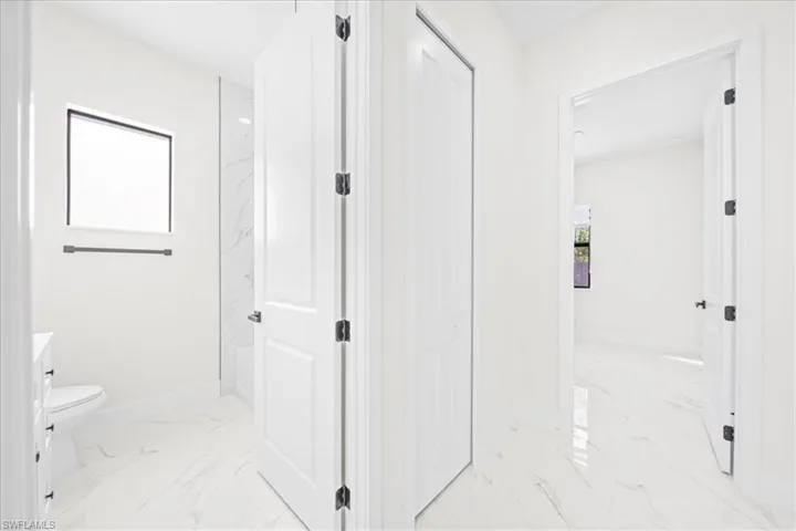1226 5th Pl, Cape Coral, Florida 33909