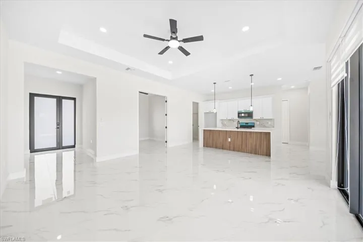1226 5th Pl, Cape Coral, Florida 33909