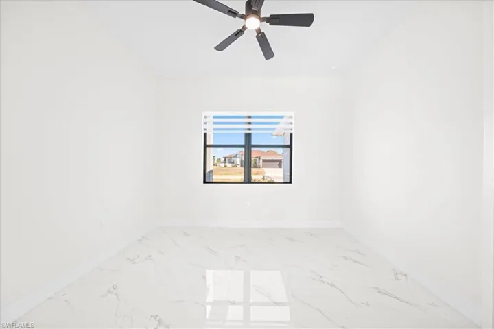 1226 5th Pl, Cape Coral, Florida 33909