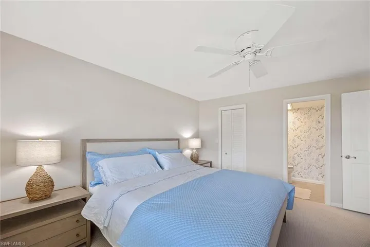 45 High Point Cir S 303, Naples, Florida 34103