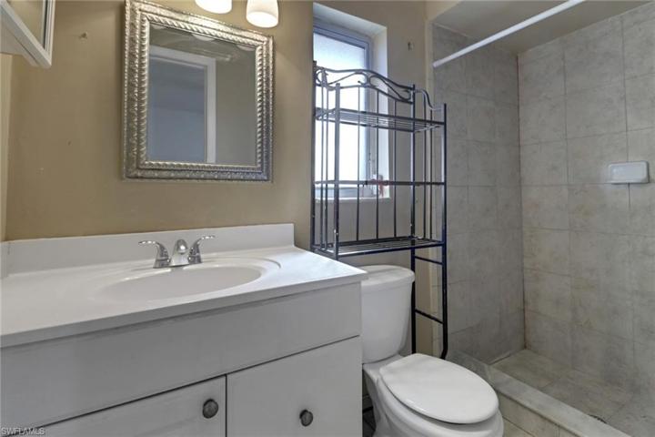 Master Suite / Possible Apartment 2