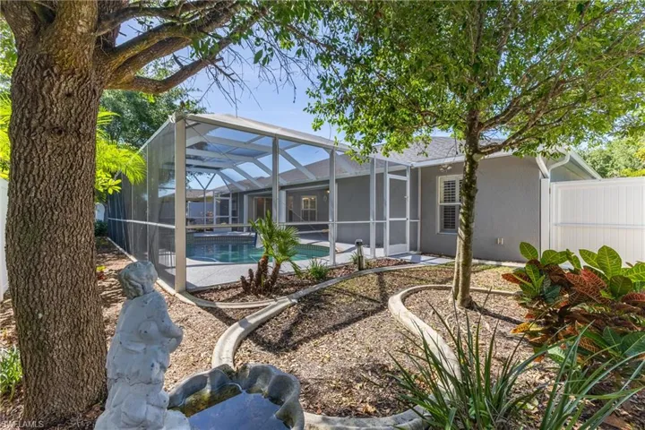 2621 Hawks Preserve Dr, Fort Myers, Florida 33905