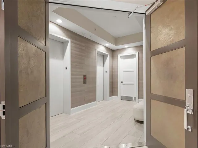 Private Elevator Lobby