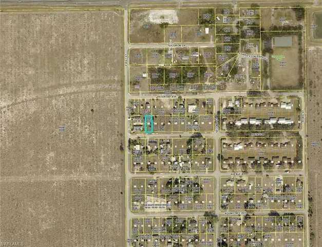 23021  Avenue A  , Alva, FL 33920