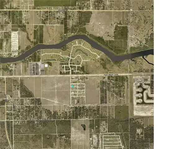 23021  Avenue A  , Alva, FL 33920