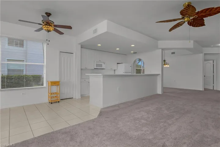 1925 Crestview Way 173, Naples, Florida 34119