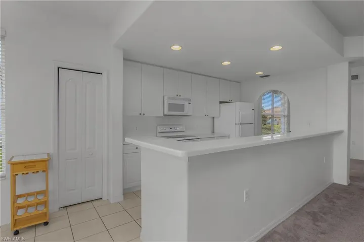 1925 Crestview Way 173, Naples, Florida 34119