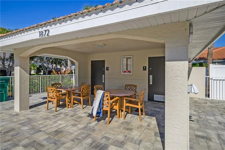 1925 Crestview Way 173, Naples, Florida 34119