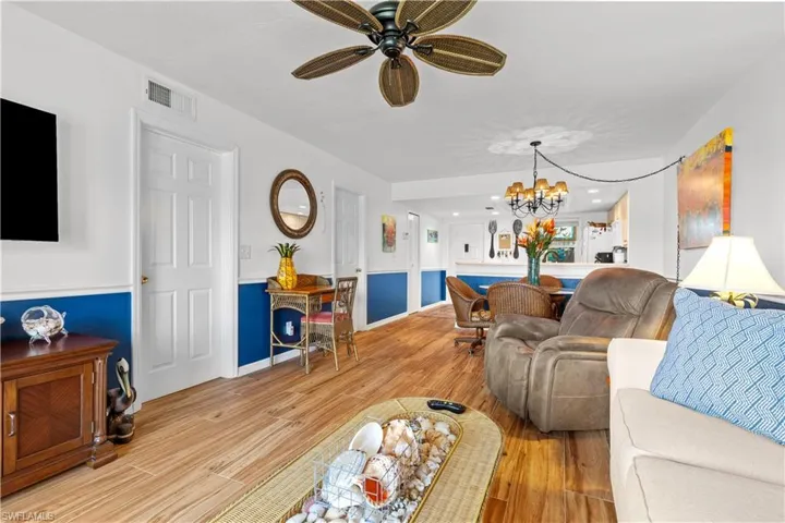 8537 Charter Club Cir # 4, Fort Myers Fl 33919