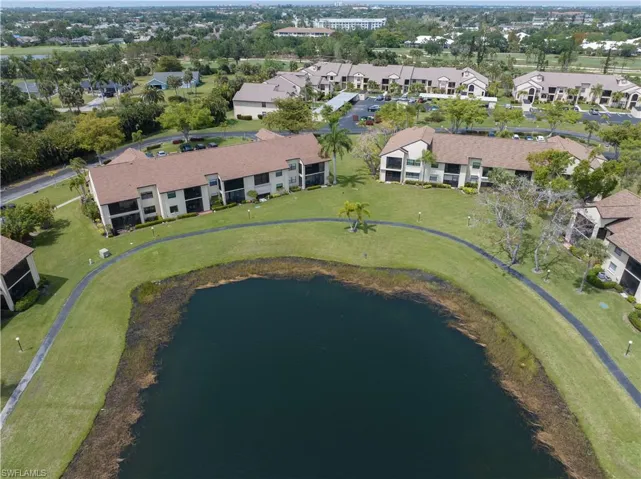 8537 Charter Club Cir # 4, Fort Myers Fl 33919