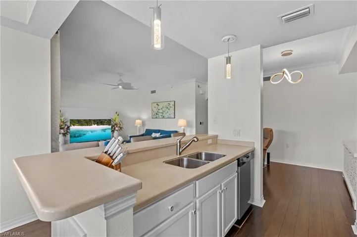 10337  Heritage Bay  BLVD, Naples, FL 34120