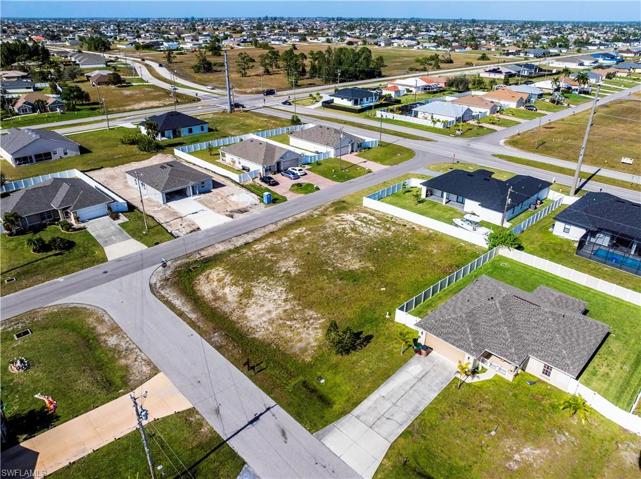 1451 SW Embers TER, CAPE CORAL FL 33991
