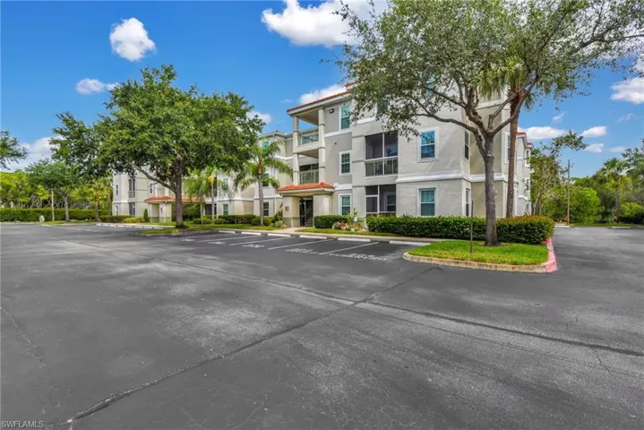23580 Walden Center Dr 207, Estero, Florida 34134