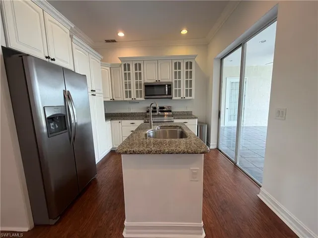 3425 Anton Ct, Naples, Florida 34109