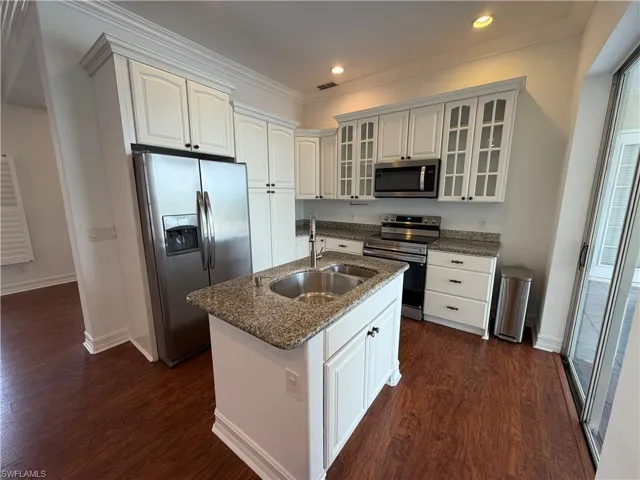 3425 Anton Ct, Naples, Florida 34109