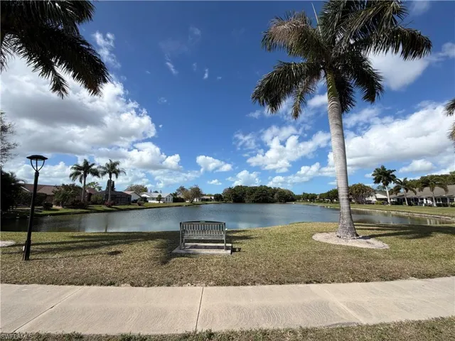 3425 Anton Ct, Naples, Florida 34109