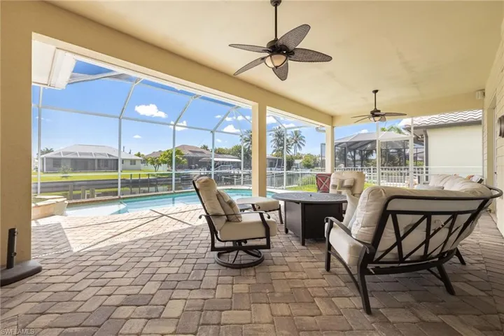 2213 Se 19th Ave, Cape Coral, Florida 33990