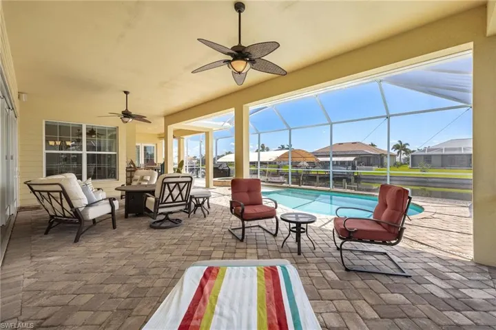 2213 Se 19th Ave, Cape Coral, Florida 33990