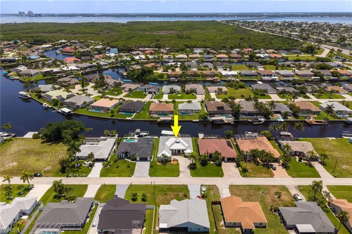 2213 Se 19th Ave, Cape Coral, Florida 33990