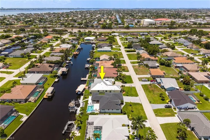 2213 Se 19th Ave, Cape Coral, Florida 33990