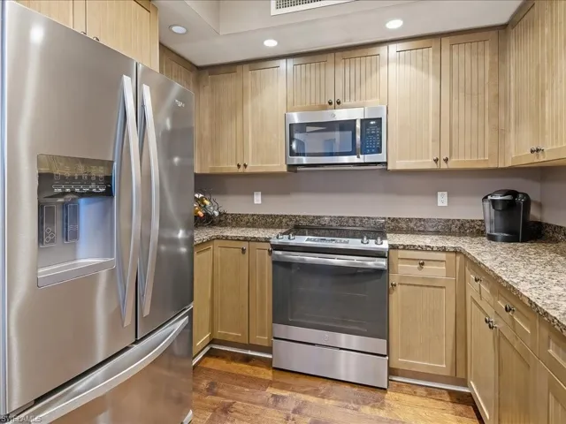 1065 Borghese Ln 2005, Naples, Florida 34114