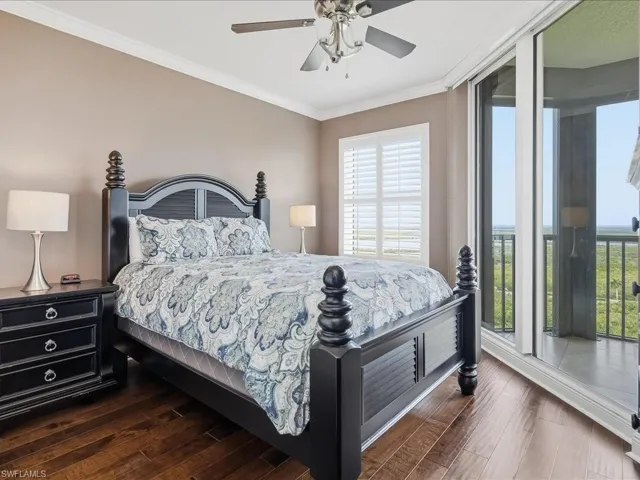 1065 Borghese Ln 2005, Naples, Florida 34114