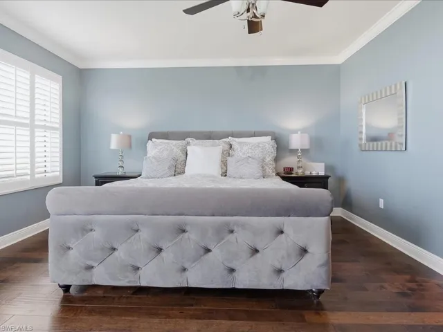 1065 Borghese Ln 2005, Naples, Florida 34114