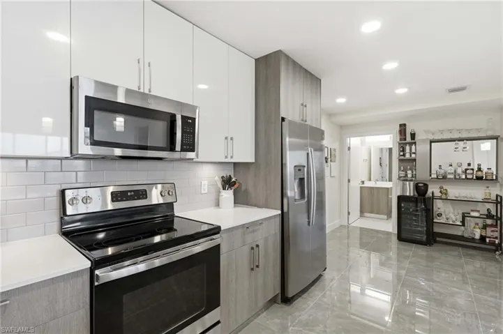 26600 Rosewood Pointe Dr 302, Bonita Springs, Florida 34135