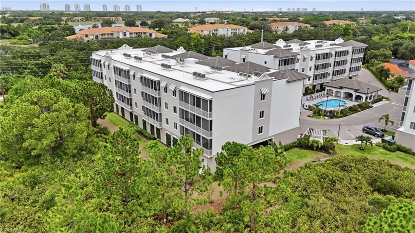 26600 Rosewood Pointe Dr 302, Bonita Springs, Florida 34135