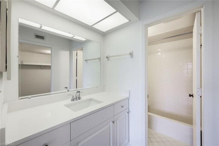 Primary Vanity / Bath