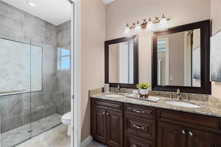 Master Sinks/Shower