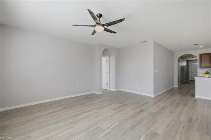 2909 Nw 22nd Ave, Cape Coral, Florida 33993