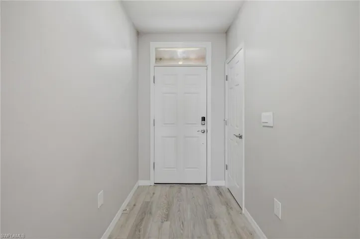 2909 Nw 22nd Ave, Cape Coral, Florida 33993