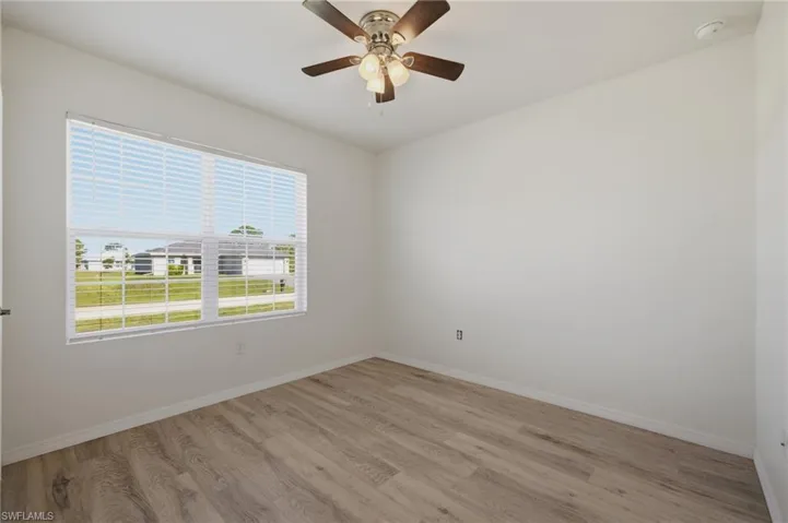 2909 Nw 22nd Ave, Cape Coral, Florida 33993