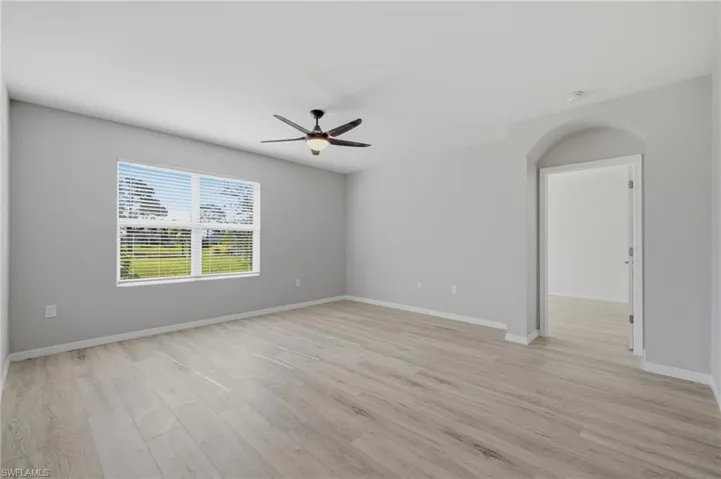 2909 Nw 22nd Ave, Cape Coral, Florida 33993