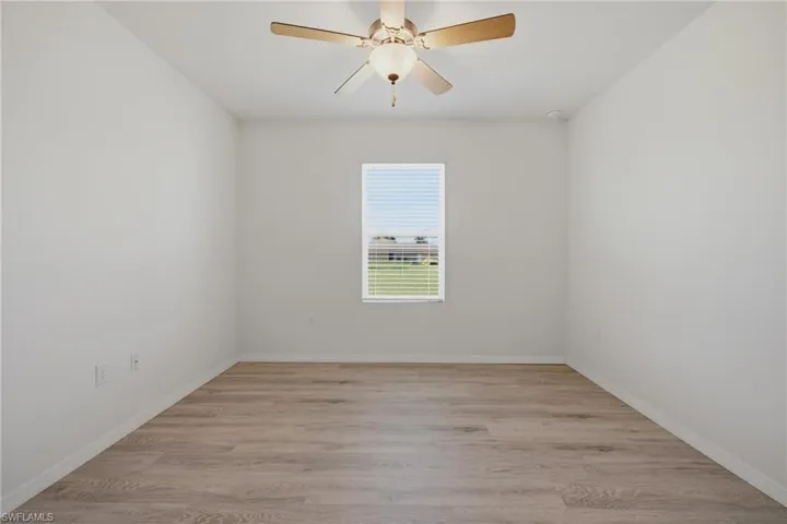 2909 Nw 22nd Ave, Cape Coral, Florida 33993