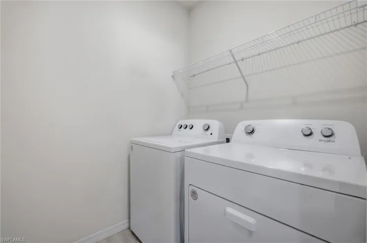 2909 Nw 22nd Ave, Cape Coral, Florida 33993