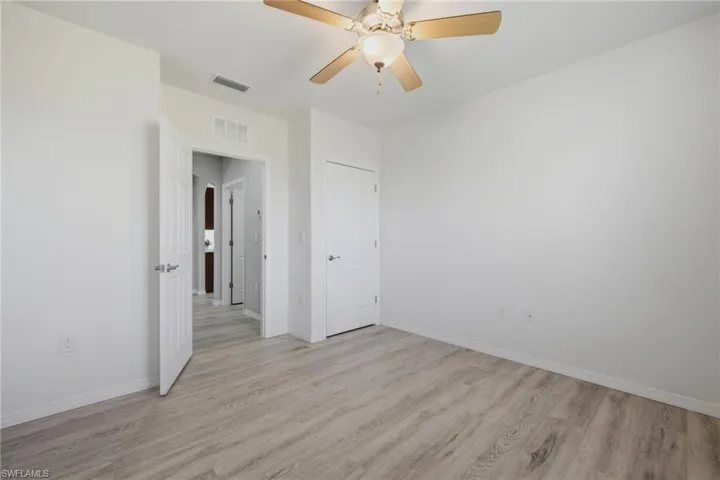 2909 Nw 22nd Ave, Cape Coral, Florida 33993